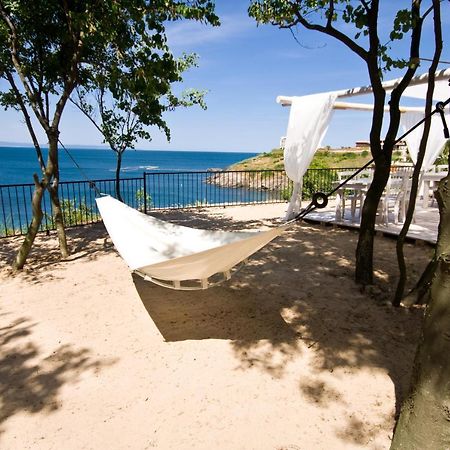Paradise Bay Hotel Поморие Экстерьер фото